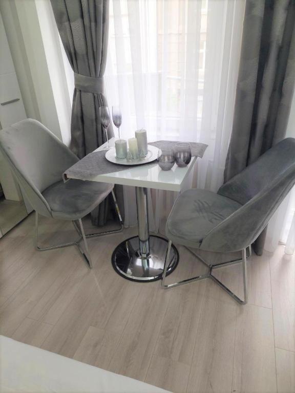 City Lux Square Apartment Szkopje Kültér fotó